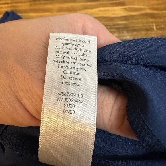 NWT Athleta Girl Vacay All Day Romper Navy Blue Size XL - Picture 13 of 13